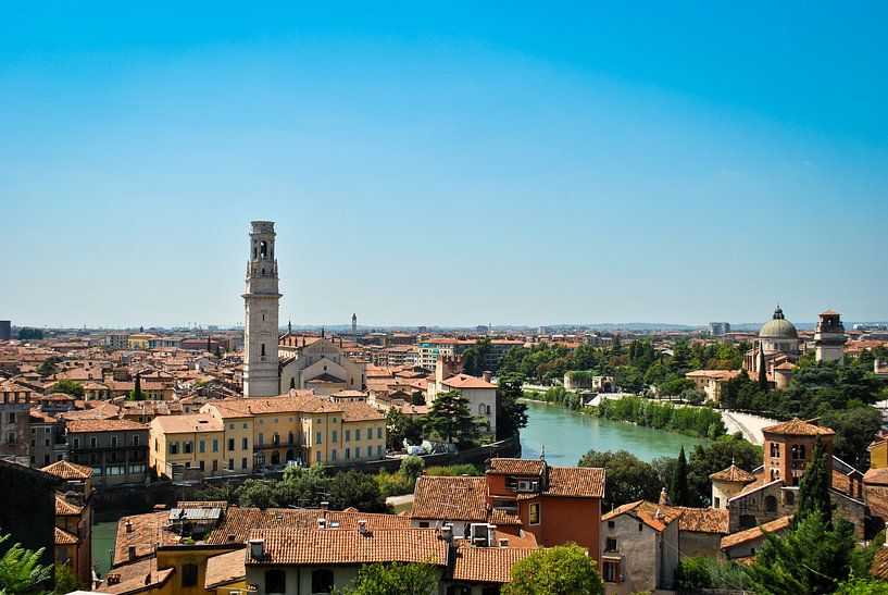 View over Verona van Gert Tijink