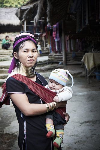 Long-necked woman with baby