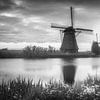 Windmühlen in Holland in schwarzweiss . von Manfred Voss, Schwarz-weiss Fotografie