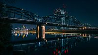 Frankfurt bij nacht aan de Main