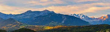 Sonnenaufgang im Berner Oberland von Henk Meijer Photography