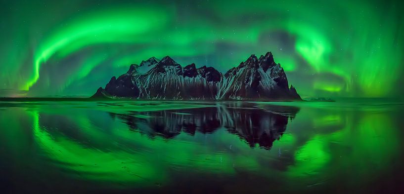 Vestrahorn aurora van Wojciech Kruczynski