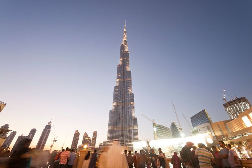 Burj Khalifa Dubai by Peter Schickert