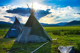 Tipi at sunset by Bart Nikkels