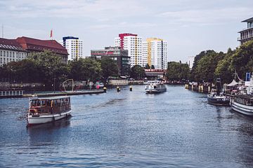 Berlin - Blick über die Spree / Historischer Hafen