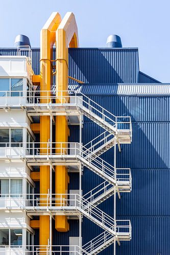 building in blue and yellow