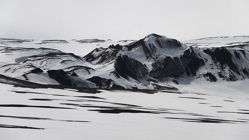 Beautiful Deception Island by Koen Hoekemeijer