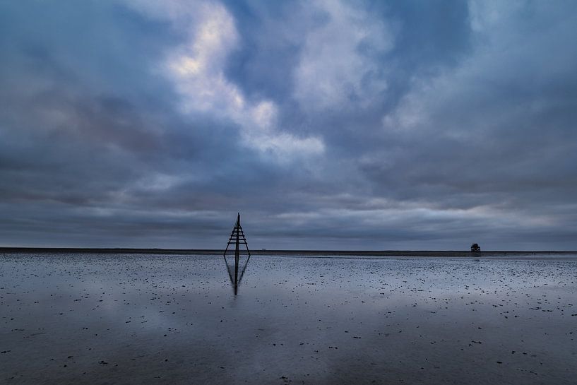 blue hour on englishman plate by peterheinspictures