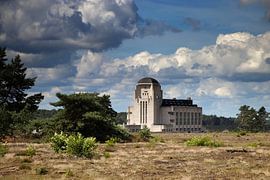 Radio Kootwijk – ein historisches Gebäude in der Veluwe von Ron ter Schegget