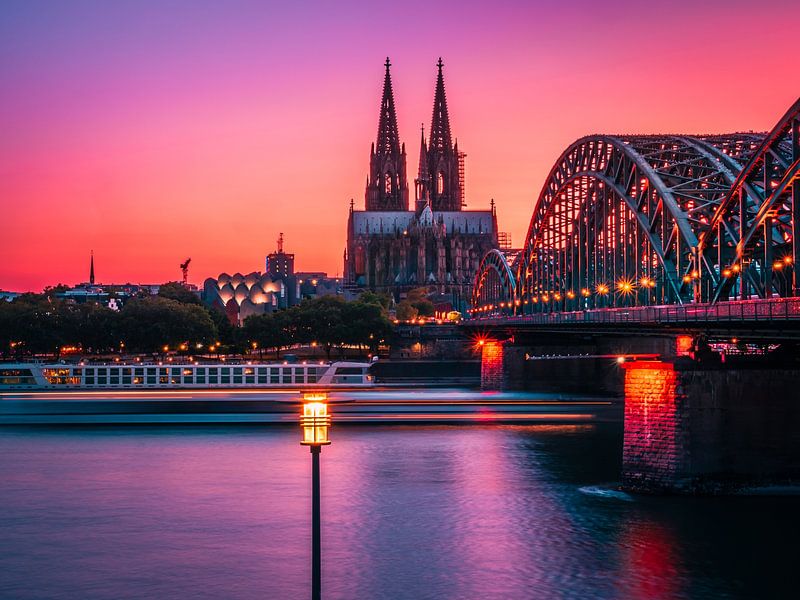 Cologne Cathedral with river by Mustafa Kurnaz