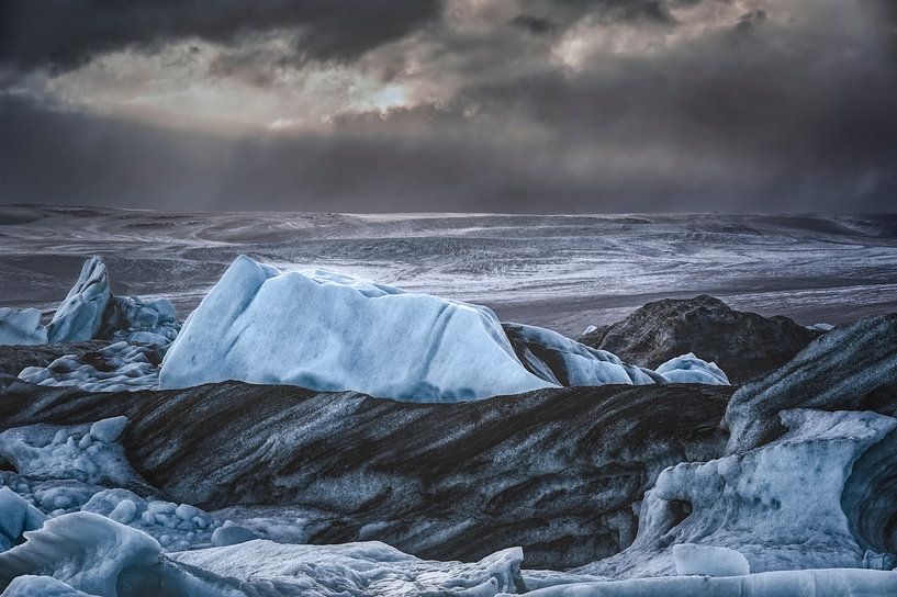 Jokullsarlon by Peter Poppe
