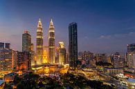 Petrona-Zwillingstürme, Kuala Lumpur, Malaysia von Adelheid Smitt Miniaturansicht