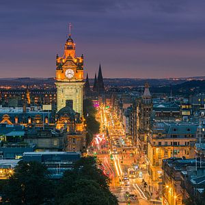 Abend über Edinburgh, vom Calton Hill aus gesehen