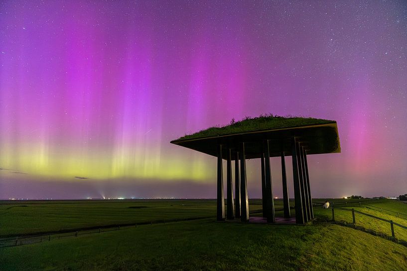 Nordlicht am Tempel von Marrum von robertjan boonstra