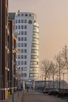 Moderne Elegantie: De Solea Toren in Roermond van Triki Photography