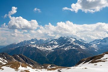 Snowy mountain peaks in the Austrian Alps near the Grossglockner by Sjoerd van der Wal Photography