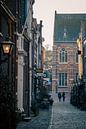 Atmosphärische Straße in Leiden - Kloksteeg mit Blick auf die Universität von Studio Ajuut Miniaturansicht