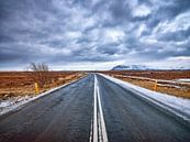 Ijsland Empty Roads van Jacques Yasemin thumbnail