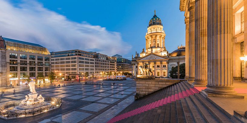 Gendarmenmarkt in Berlijn in de avonduren van Werner Dieterich