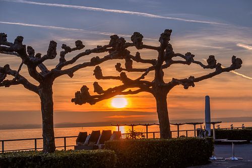 BODENMEER: DE DAG LOOPT TEN EINDE