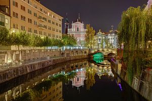 Ljubljana bij nacht van Michael Valjak