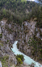 Out and About in the Karwendel – The Turquoise, Volume III by Helmut Martin - The Art of Stone - Steinkunst & Photographie