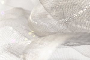 Zarte, lineare Einfachheit: Makrostruktur eines Drahtgewebes