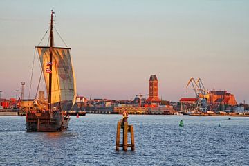 Hanseatic cog Wissemara by Holger Felix