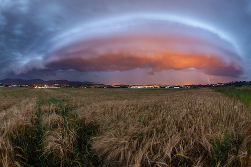 Onweer boven het Filstal