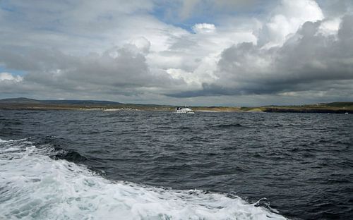 Boottocht op de Atlantische Oceaan naar de Cliffs of Moher