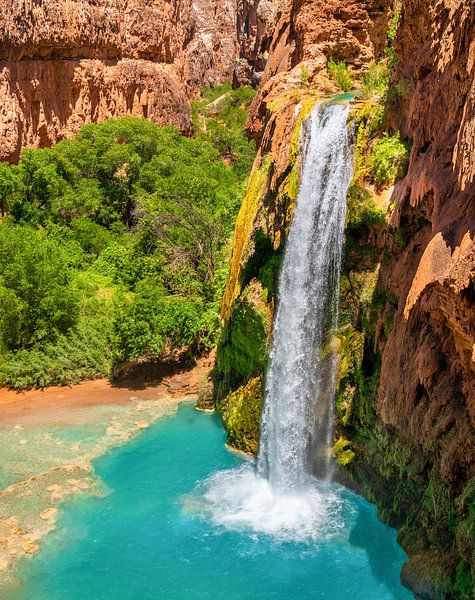 Havasu Falls by Jeremy Xhofleer