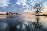 Cold sunrise on the Meuse