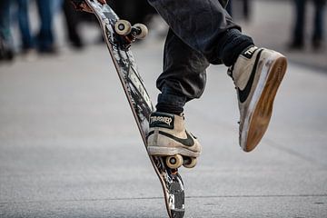 skateboard in berlijn van Eric van Nieuwland