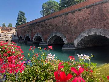 A beautifull place in Italy! van Photography_by_neris