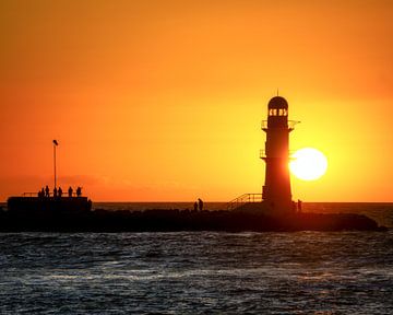 Zonsondergang over de Oostzee van Bild.Konserve