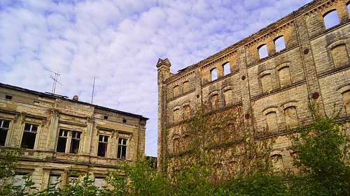 old villa and storage building in the building complex of the Böllberger Mühle in Halle Saale