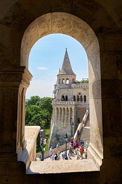 Bastion des pêcheurs sur la colline du château près de Budapest sur Heiko Kueverling