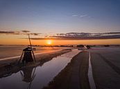 Achtkante molen bij zonsopkomst van Martijn de Ruijter thumbnail