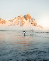 Surfen in IJsland: De Woeste Golven Trotseren