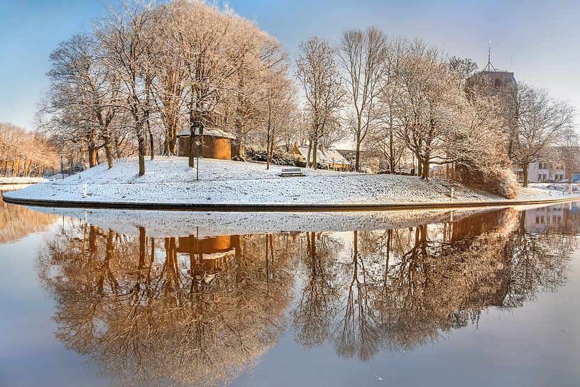Vue du canal de la ville de Leeuwarden par Harrie Muis