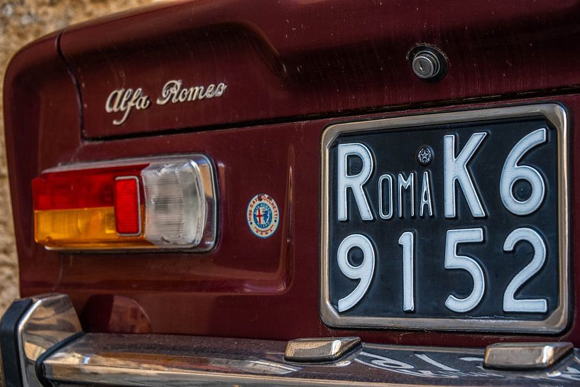alter Alfa Romeo in roma von Patrick Oosterman