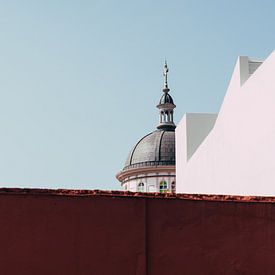 Spanish cathedral in Tenerife by Louise van Gend