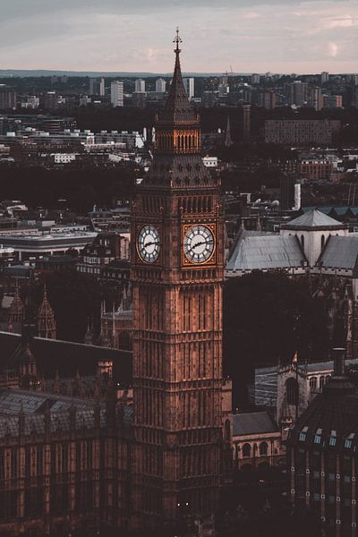 London von Hello Pompoyo