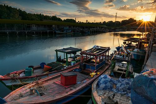 Zonsondergang in het vissersdorp