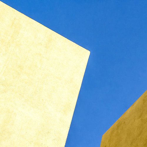 Drievlaksverdeling in geel, blauw en bruin