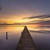 Jetée à Steendam sur le Schildmeer lors d'un coucher de soleil feutré sur KB Design & Photography (Karen Brouwer)