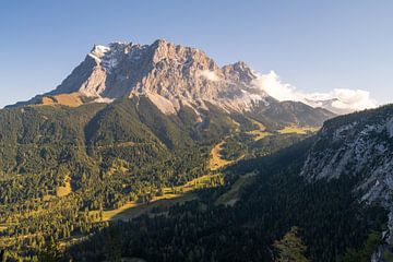 Morning in Tirol with a view of the Zugspitze on the way to the coburger hut at the Drachensee and S