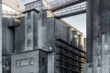 Factory by Jakob Huizen van