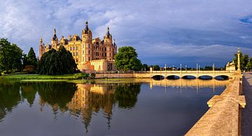 Het Kasteel van Schwerin, Duitsland 6 van 7. van Adelheid Smitt