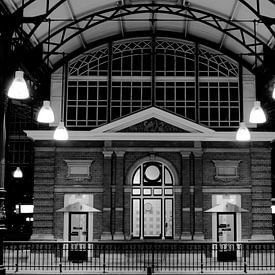 amsterdam trainstation von Frencis van Run